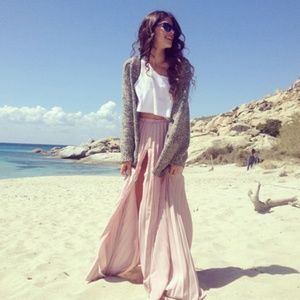 FINDERS KEEPERS Long Double Layer Skirt Light Pink
